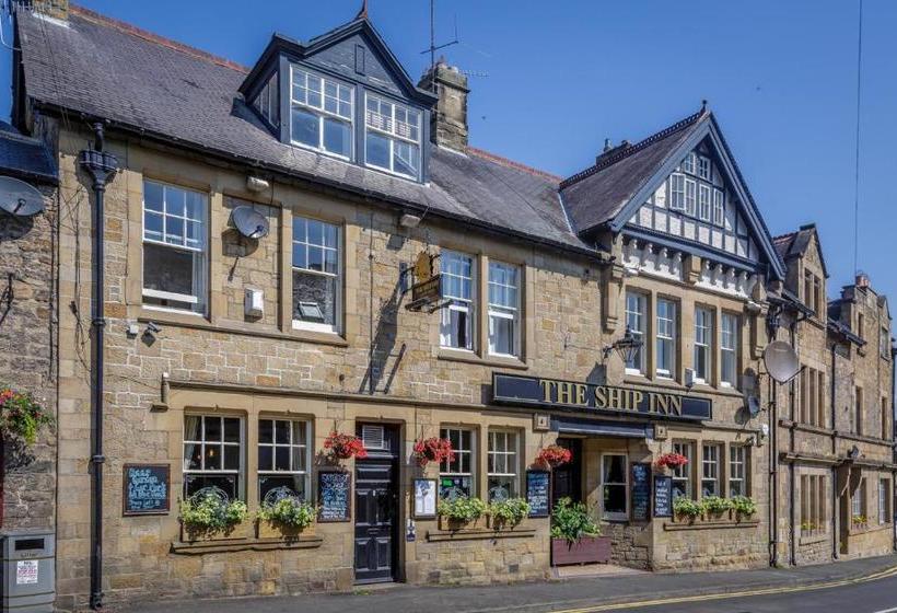 בית מלון כפרי The Ship Inn