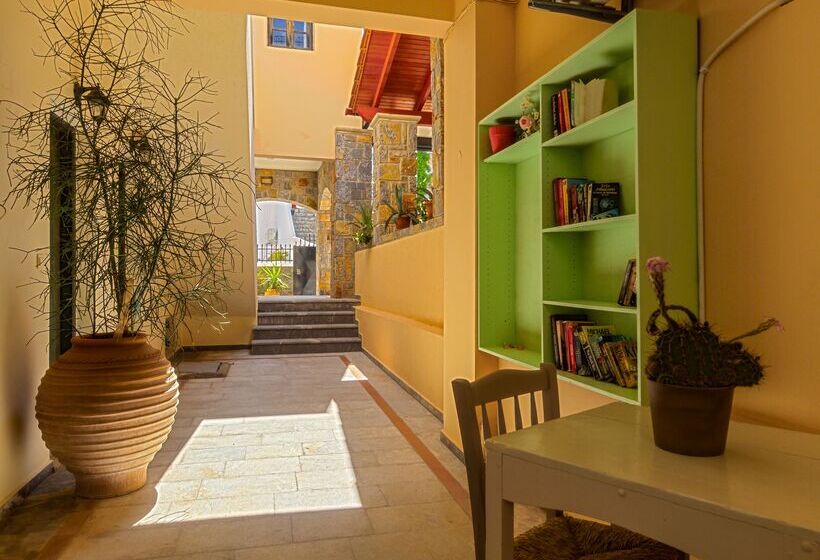 בית מלון כפרי Villa Elite By Checkin Adults Only