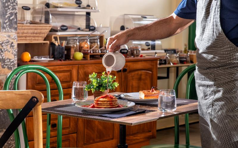 בית מלון כפרי Villa Elite By Checkin Adults Only