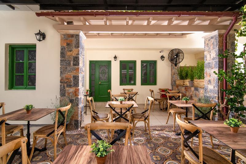 בית מלון כפרי Villa Elite By Checkin Adults Only