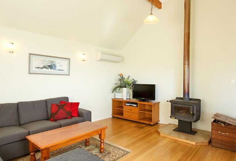 בית מלון כפרי Wildwood Valley