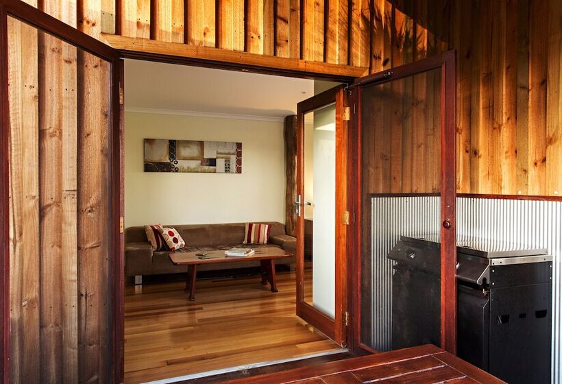 בית מלון כפרי Wildwood Valley