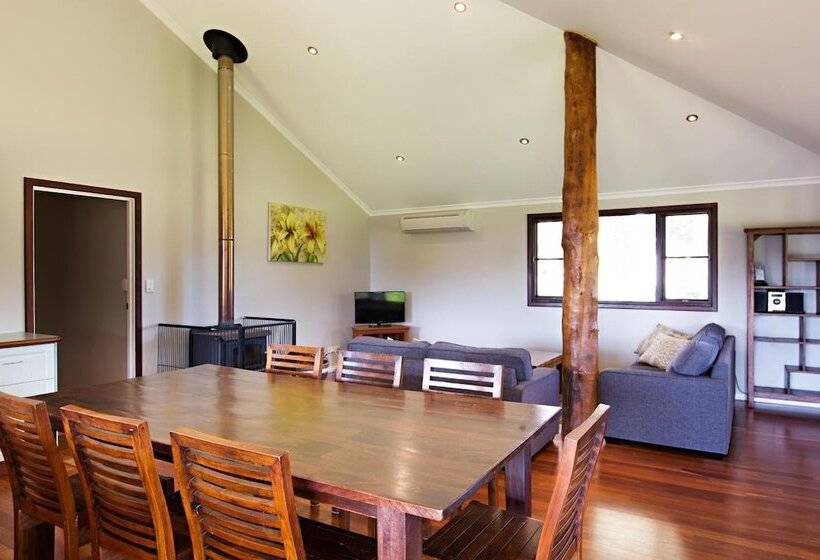 בית מלון כפרי Wildwood Valley