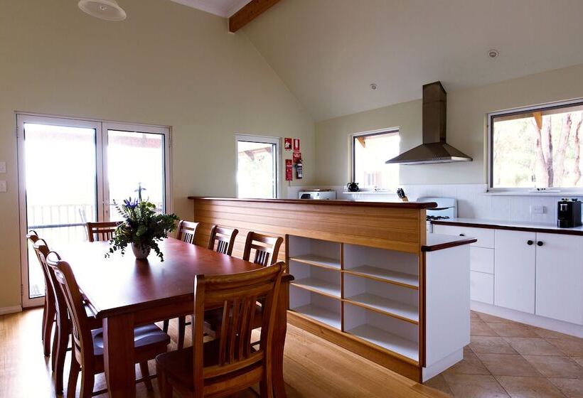 בית מלון כפרי Wildwood Valley