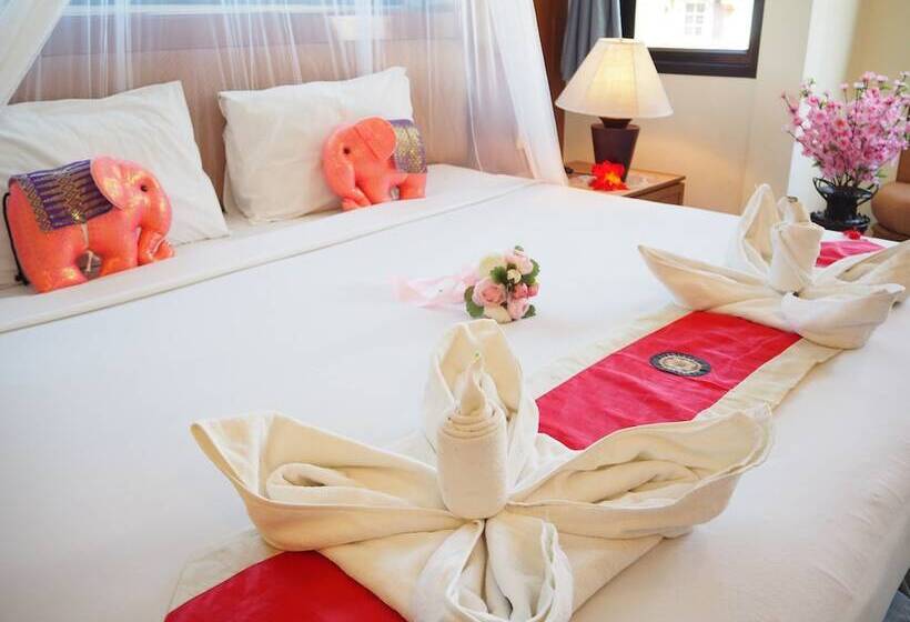 בית מלון כפרי Your Place Inn