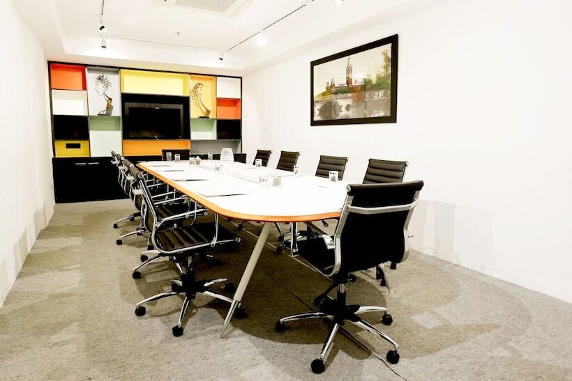 酒店 Zone By The Park, Orr, Chennai