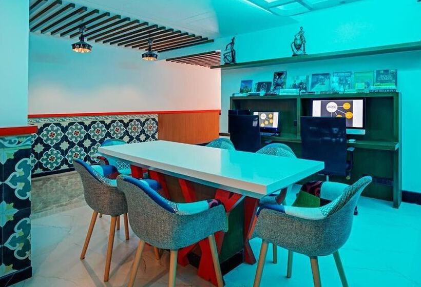 酒店 Zone By The Park, Orr, Chennai