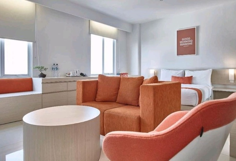 هتل Zuri Express Lippo Cikarang