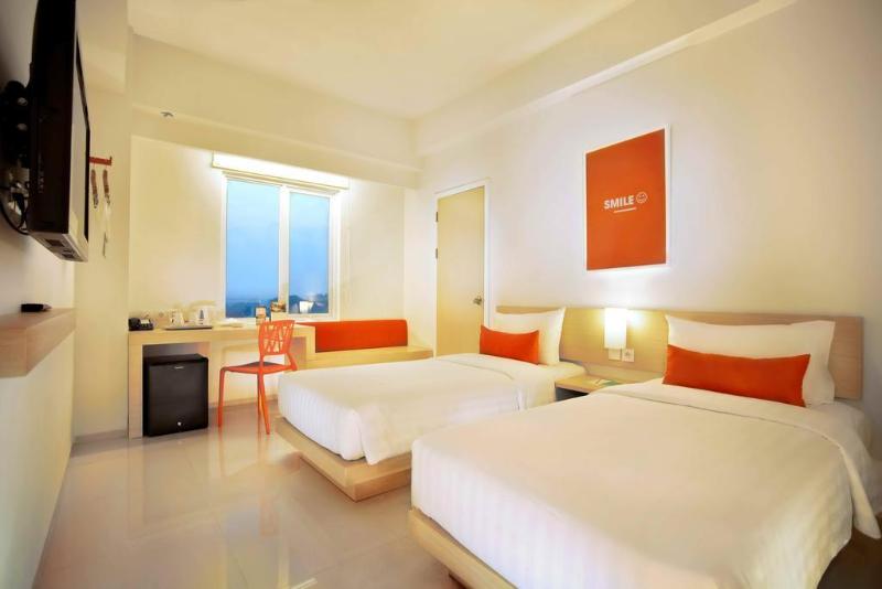 هتل Zuri Express Lippo Cikarang