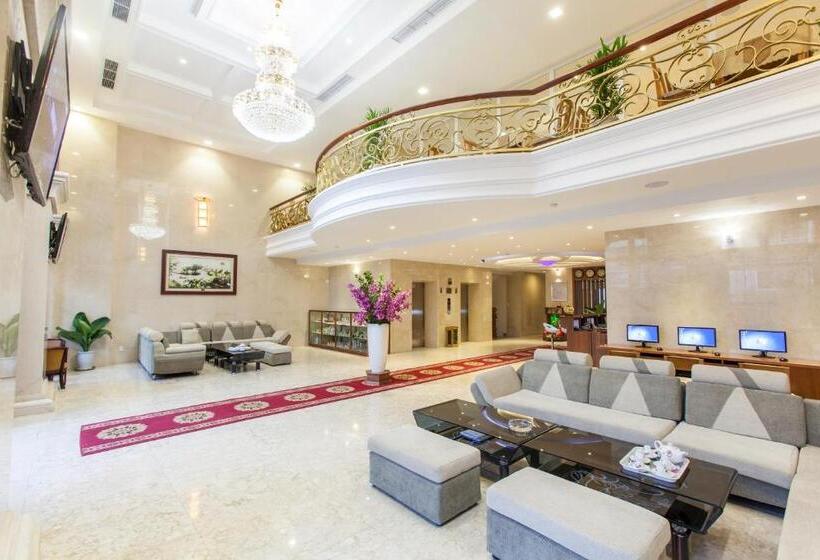 Moonlight Hotel Suites & Spa Vip   High Floor, The Best View In The City Center, Dragon Bridge View