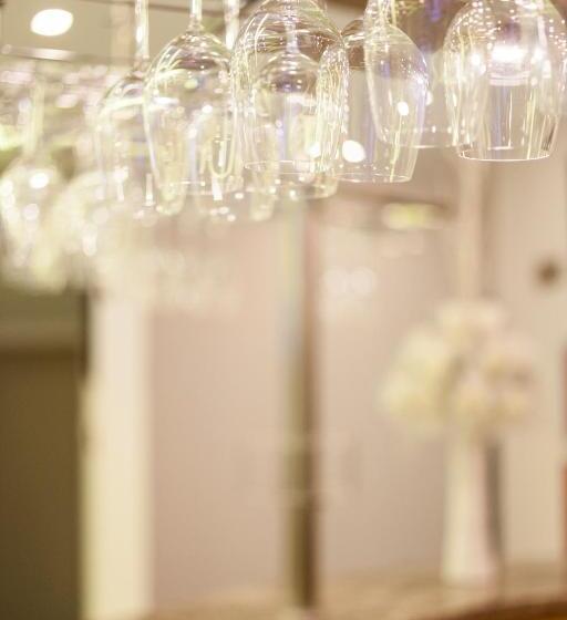 Moonlight Hotel Suites & Spa Vip   High Floor, The Best View In The City Center, Dragon Bridge View