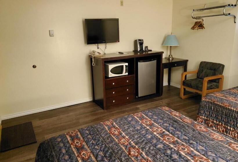 מוטל Battlefords Inn