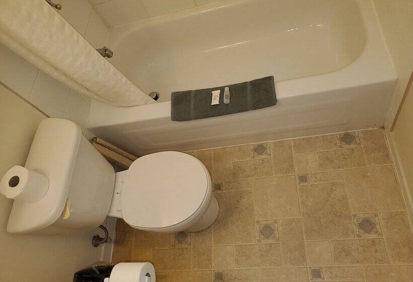 מוטל Battlefords Inn