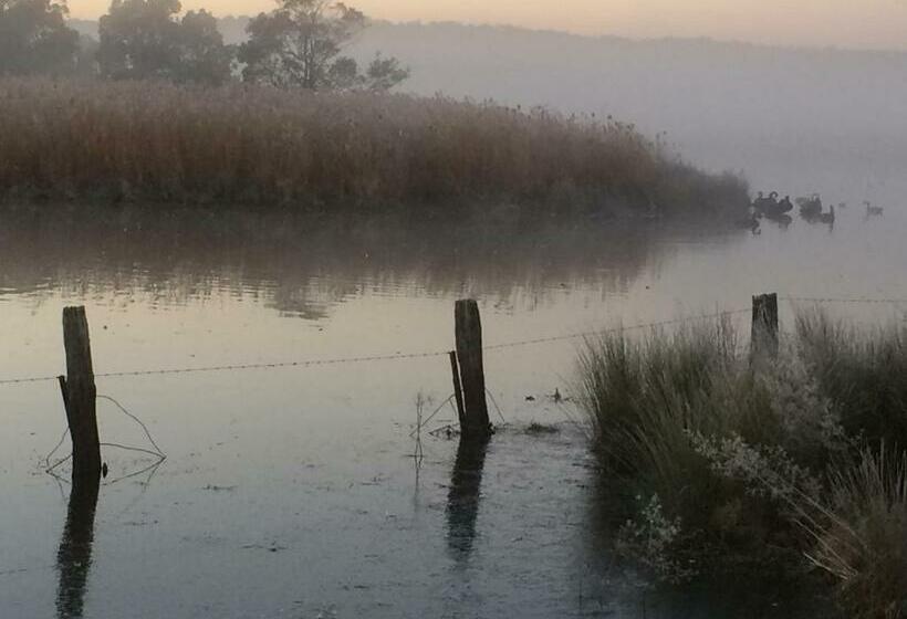 מוטל Idlewilde Country & Town Motorinn