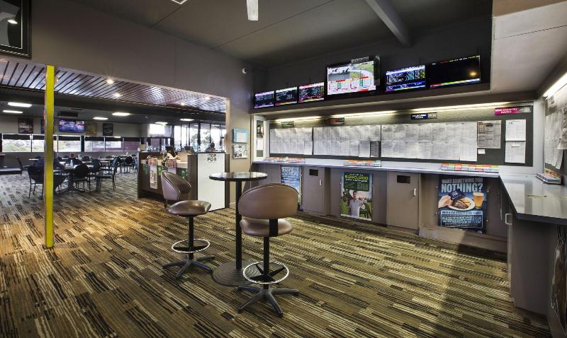 מוטל Nightcap At Morwell