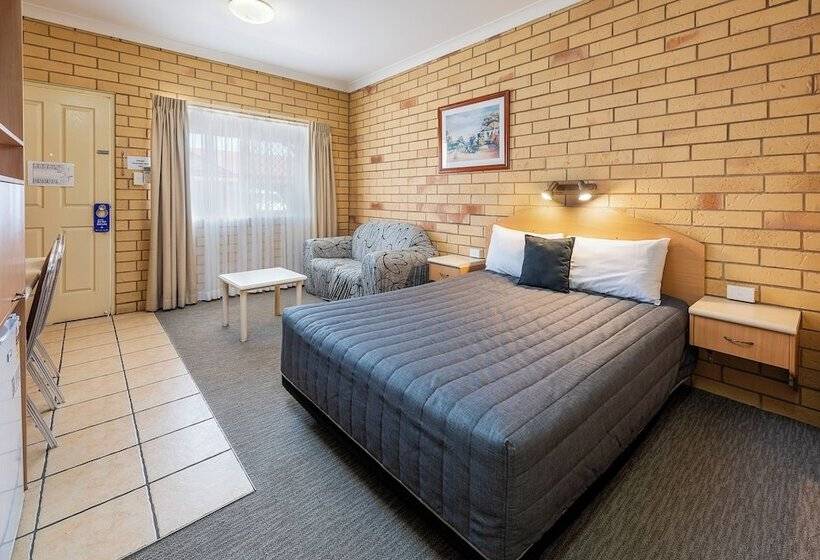 مُتل Roma Mid Town Motor Inn