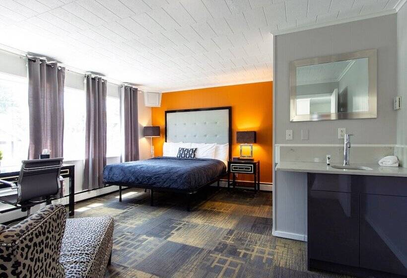 モーテル Royal Oak