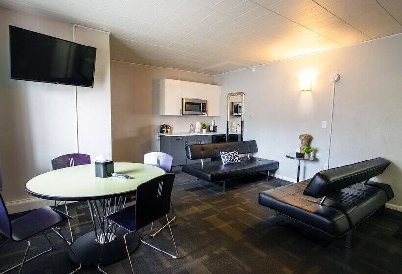 モーテル Royal Oak