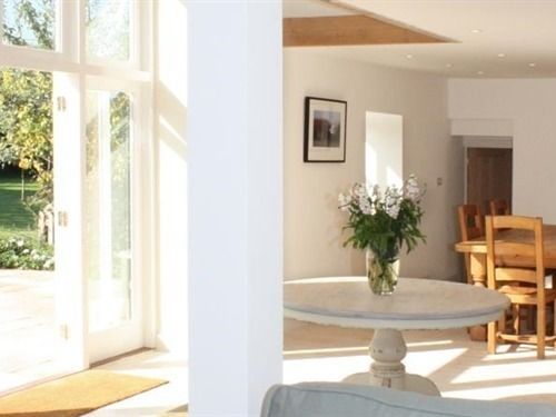 Mount Farm Bed & Breakfast