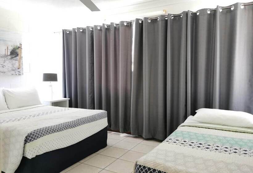 Palm Waters Holiday Villas