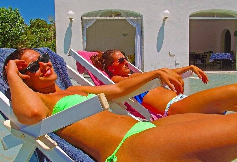 Paradise Beach Hostel