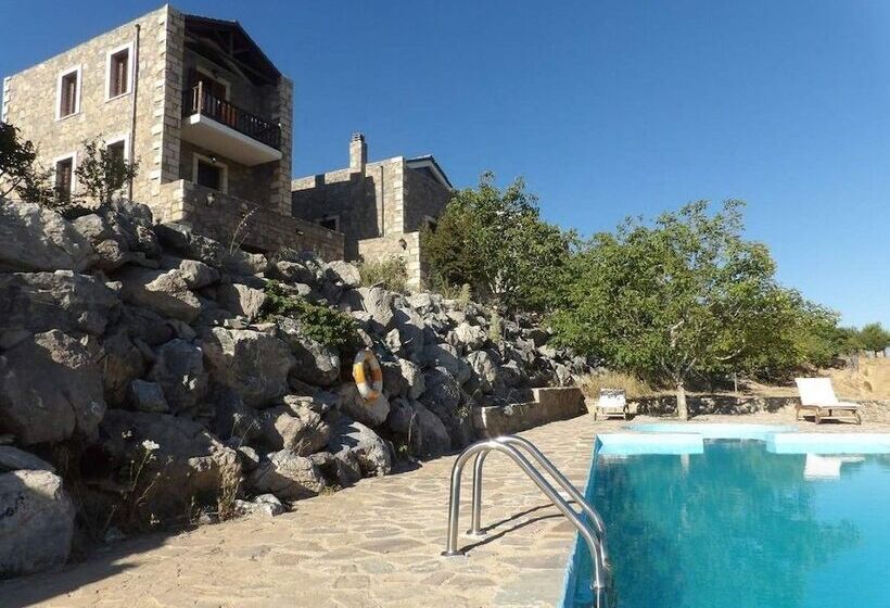 بنسيون Arodamos Traditional Houses