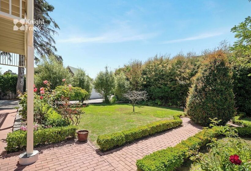 Пансион Clydesdale Manor