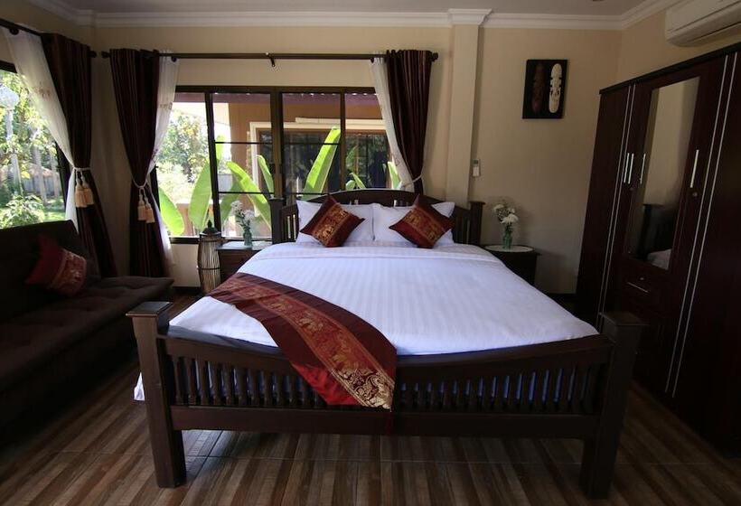 Пансион Little Teak Home Stay