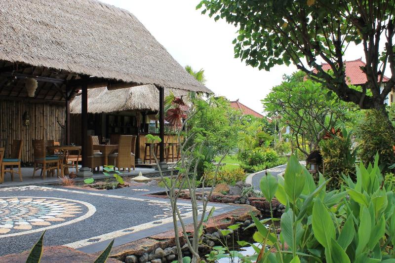 פנסיון Mans Cottages & Spa