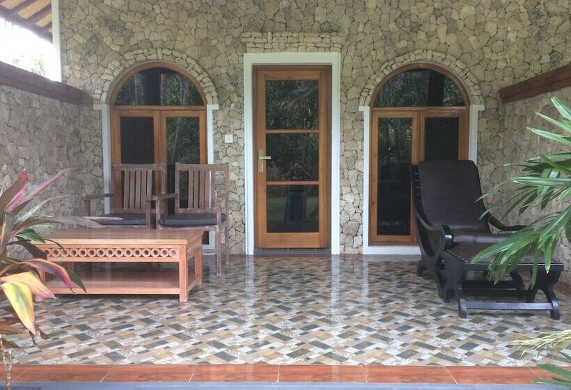 פנסיון Mans Cottages & Spa