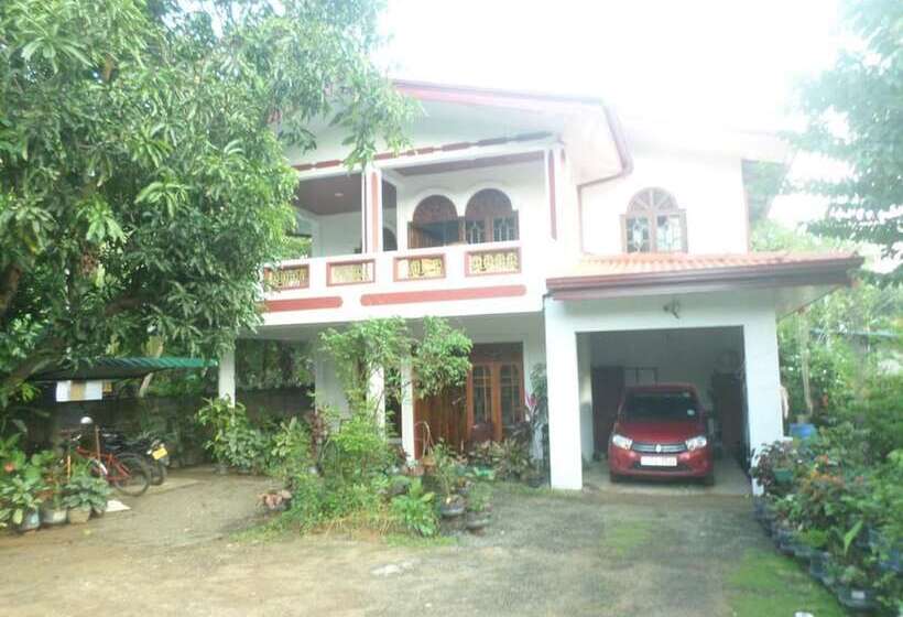 膳宿费 Pradeepa Guest House