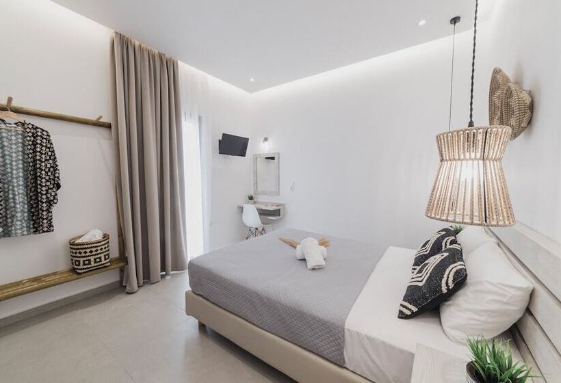 Petros Studios & Suites