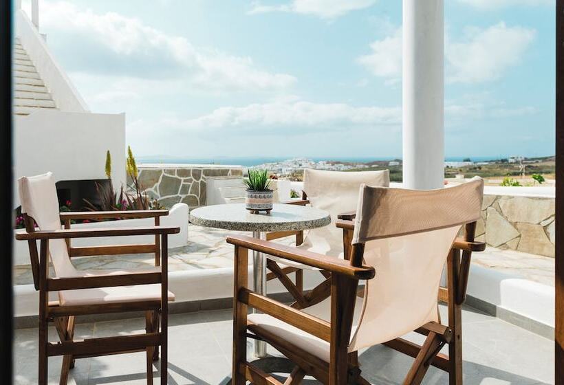 Petros Studios & Suites