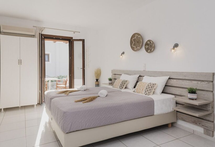 Petros Studios & Suites