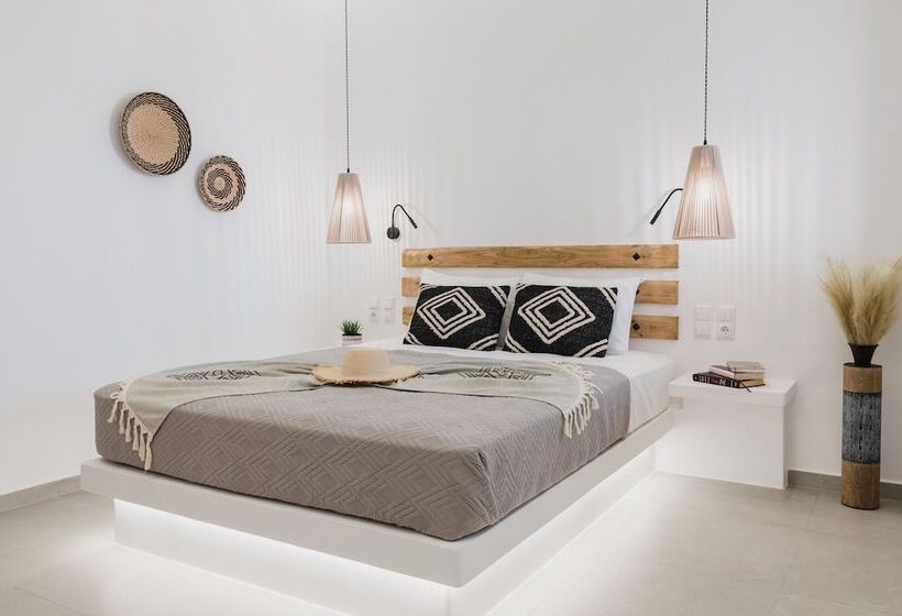 Petros Studios & Suites