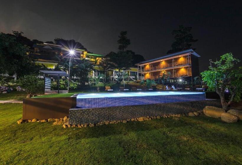 Phi Phi Chang Grand Resort