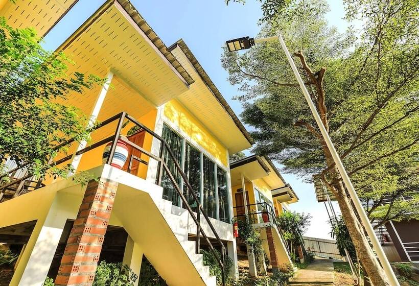 Phi Phi Chang Grand Resort