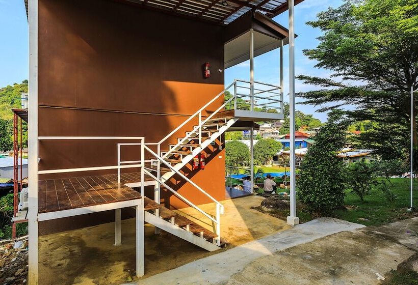 Phi Phi Chang Grand Resort