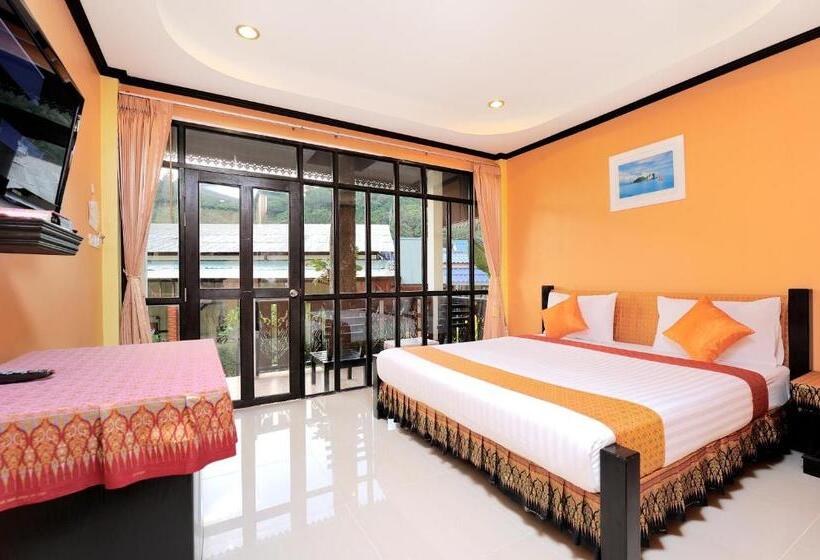 Phi Phi Chang Grand Resort