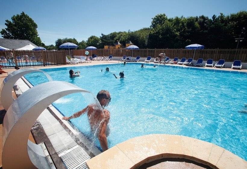 住所  Domaine Résidentiel De Plein Air Odalys Kerarno