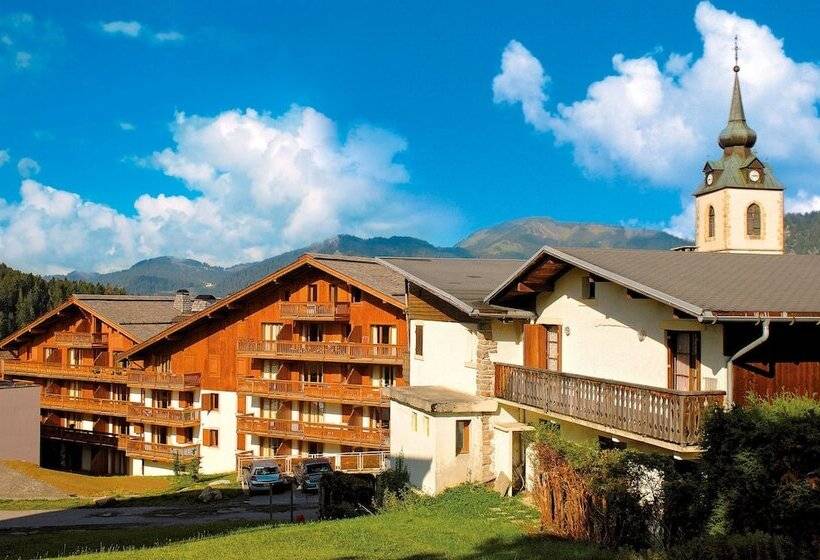 住所  Résidence Odalys Le Village