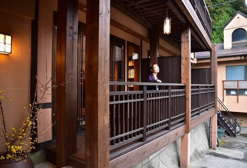 Shima Onsen Kashiwaya Ryokan
