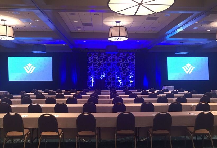 Wyndham Garden Lake Buena Vista Disney Springs® Resort Area