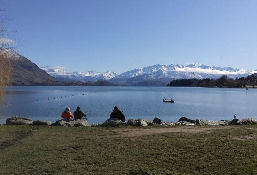 호스텔 Zula Lodge And Backpackers