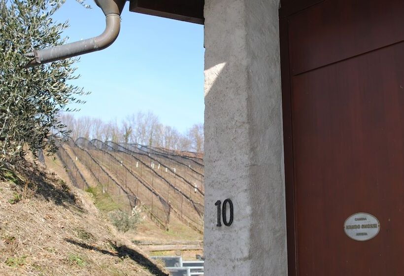 צימר Wine & Art Relais Vallombrosa