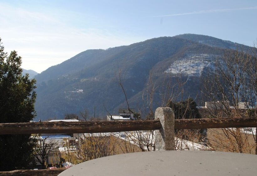 צימר Wine & Art Relais Vallombrosa