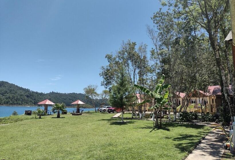 ベッドアンドブレックファースト Cabañas Junkolal