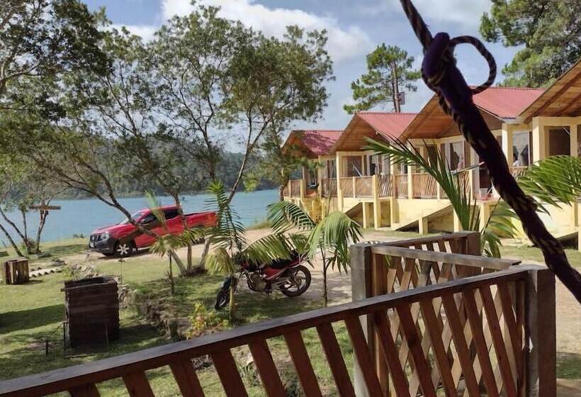 ベッドアンドブレックファースト Cabañas Junkolal