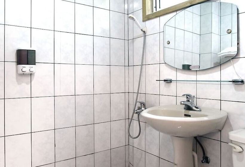 تختخواب و صبحانه Shanlin Songjing Leisure Farm