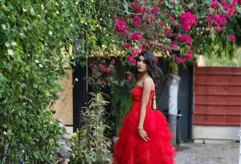 تختخواب و صبحانه Homestay By The Tea Garden Dibrugarh